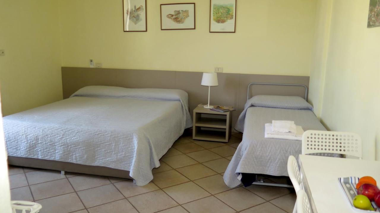 Residenza Turistico Alberghiera Corallo Castiglione della Pescaia Eksteriør bilde