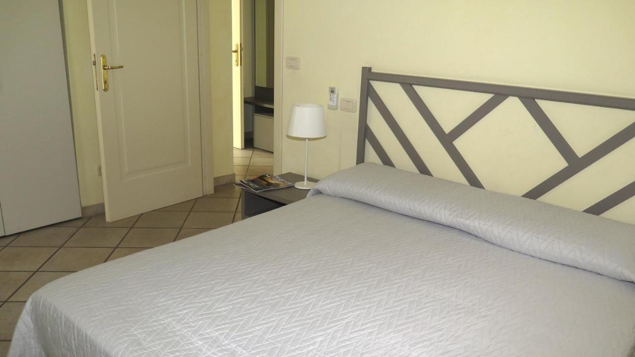 Residenza Turistico Alberghiera Corallo Castiglione della Pescaia Eksteriør bilde